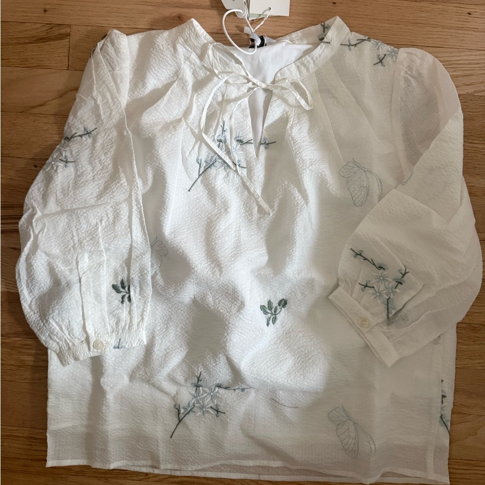 Petite Studio NWT White Floral Blouse with Tie Neck 3/4 sleeve